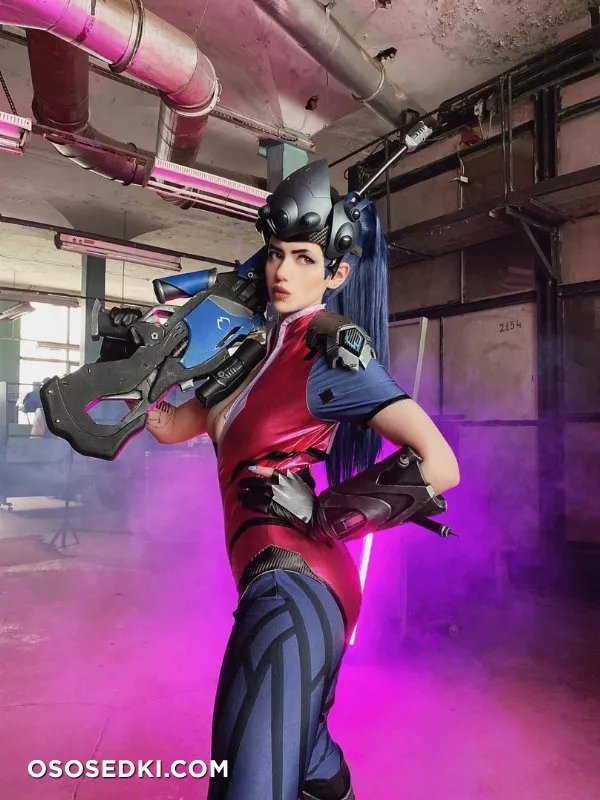 Alina Becker and Adamae | Widowmaker and Tracer - Photo 45
