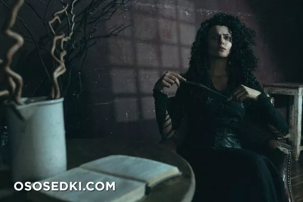 Mira | Bellatrix Lestrange - Photo 1