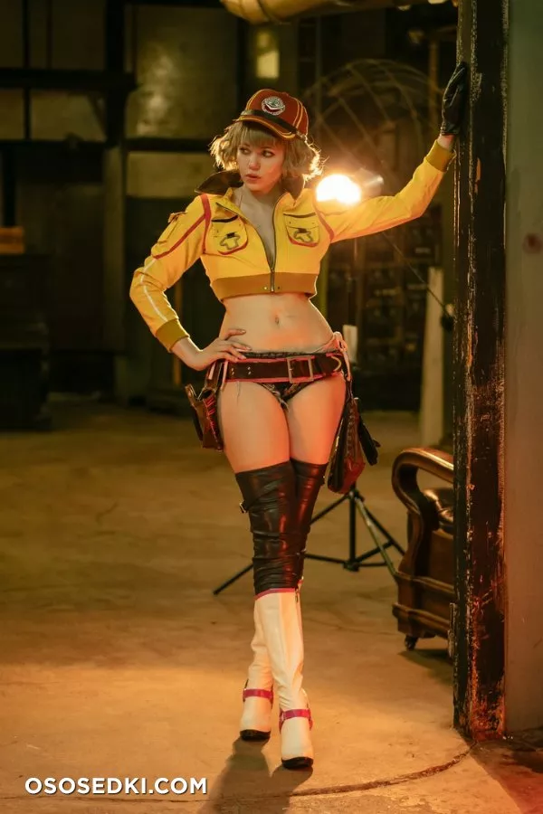 Alina Becker | Cindy Aurum - Photo 1