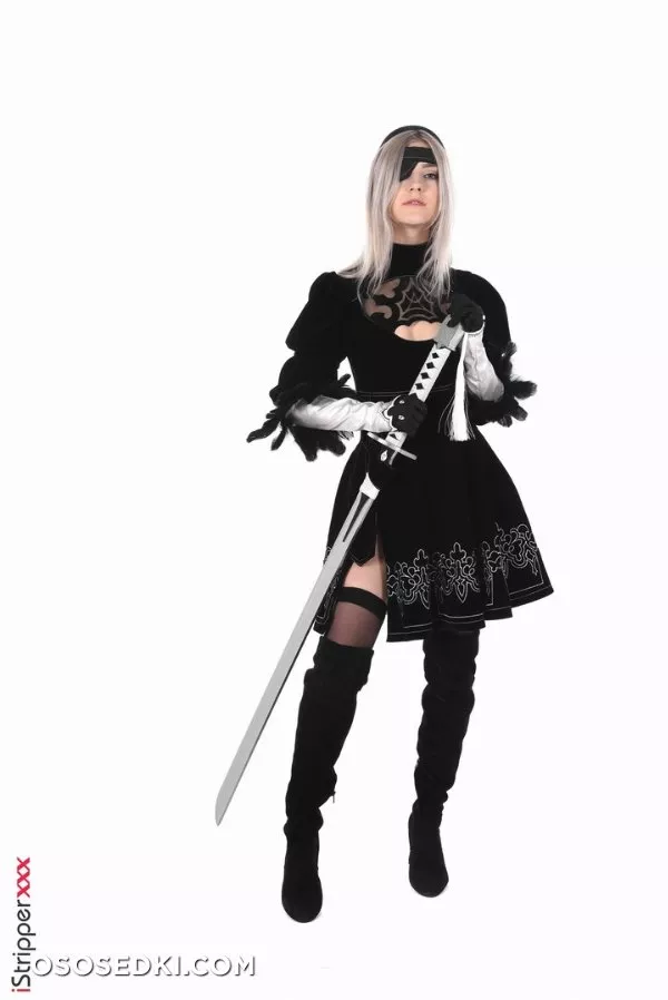 Eva Elfie | 2B - Photo 1