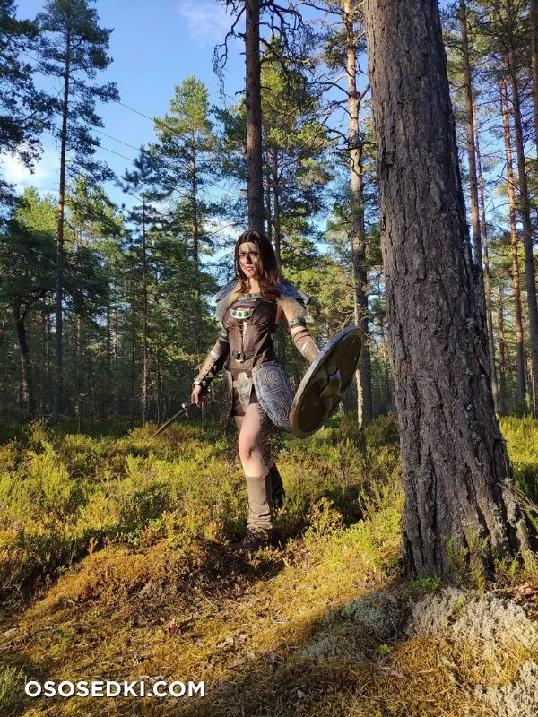 Lada Lyumos | Aela - Photo 25