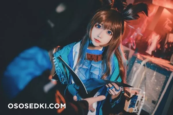 Mao Jun 猫君君 - Photo 11