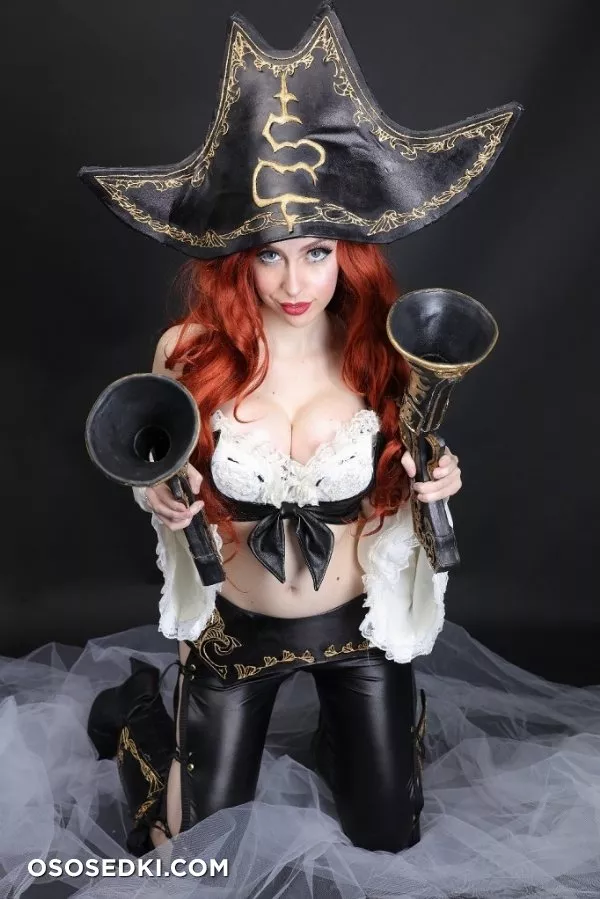 Lucy Lein - Photo 165
