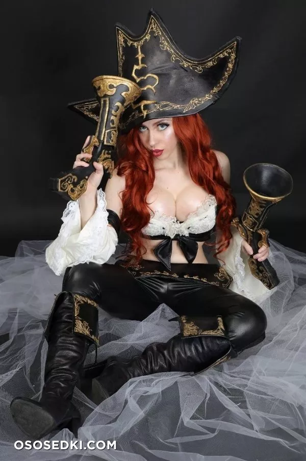 Lucy Lein - Photo 168