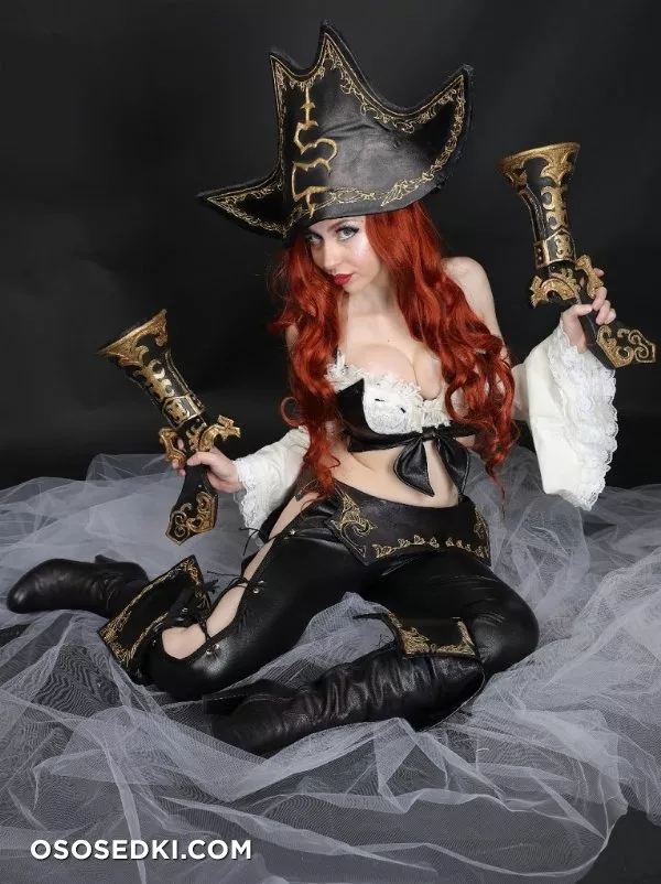 Lucy Lein - Photo 171