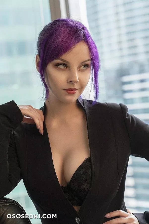Secretary by disharmonica - Photo 2