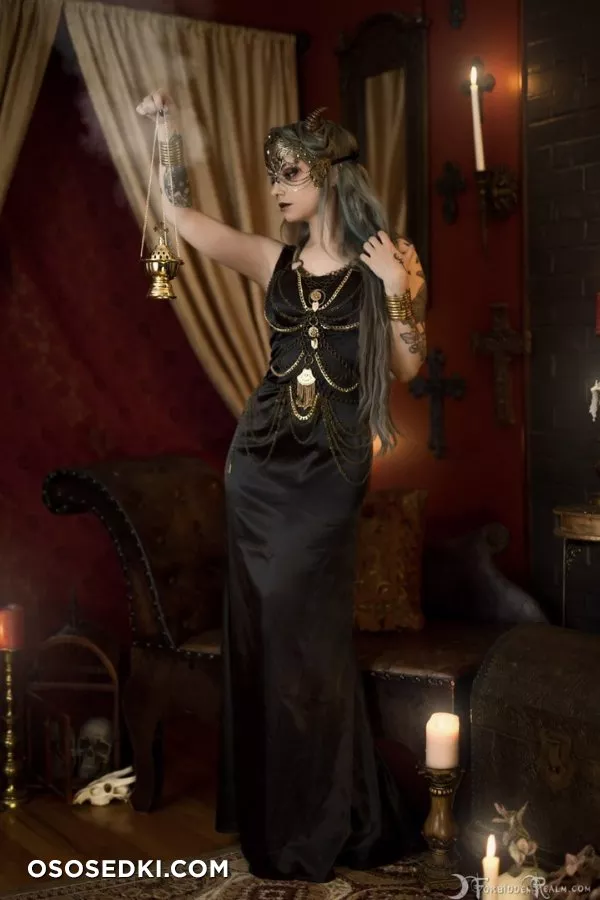 Succubus by Genevieve - Photo 5