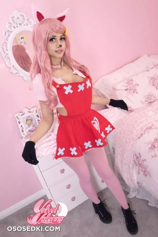 Reese by VelvetValie - Photo 1