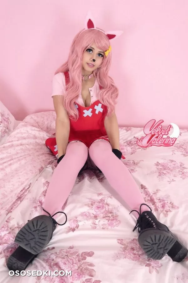 Reese by VelvetValie - Photo 9