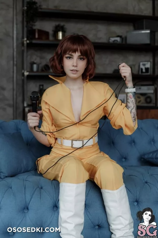 April O'neil by UnbellBell - Photo 3