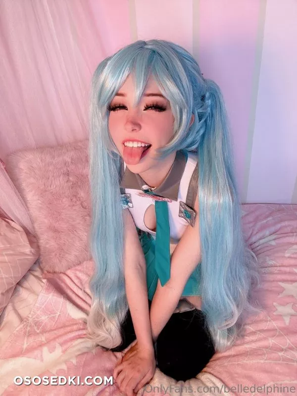 Belle Delphine Hatsune Miku - Photo 4