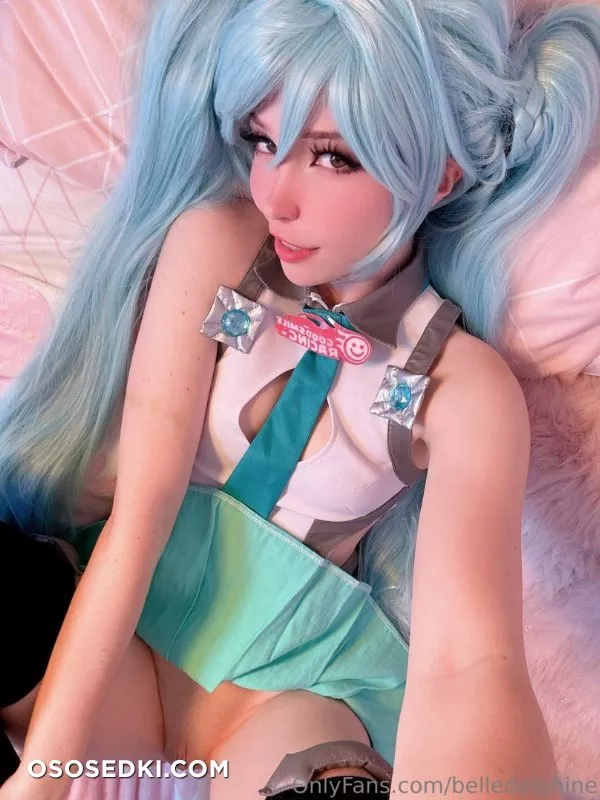 Belle Delphine Hatsune Miku - Photo 35