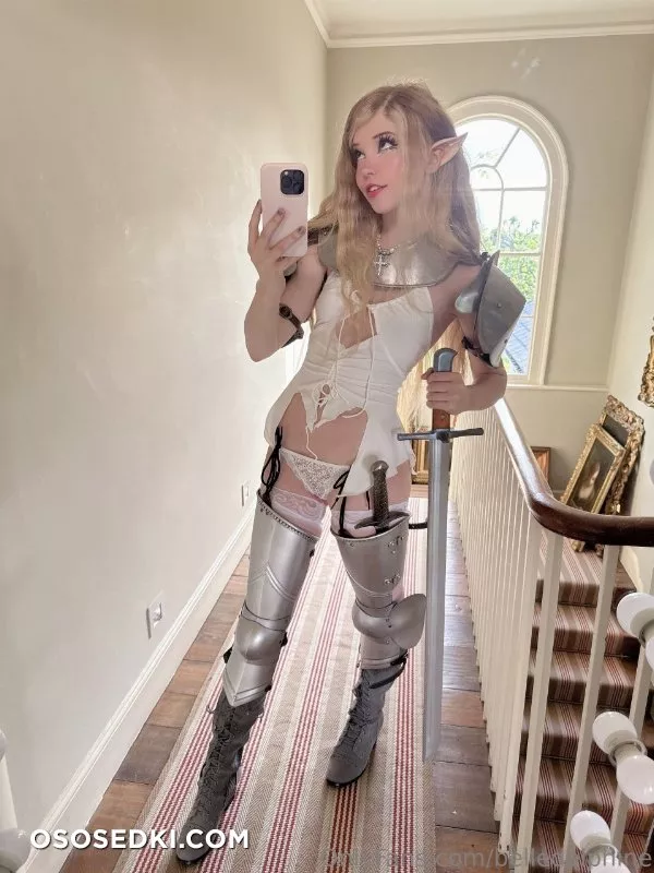 Belle Delphine Elf Knight - Photo 4
