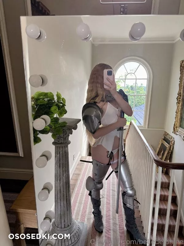 Belle Delphine Elf Knight - Photo 5