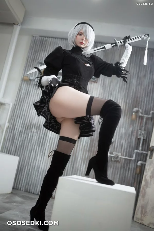 2B by Peachmilky - Photo 2