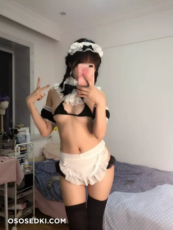 雯妹不讲道理 No.003 自拍本（1号本） - Photo 1