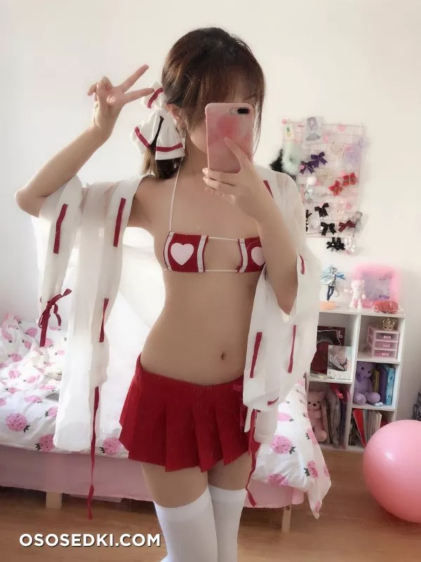 雯妹不讲道理 No.003 自拍本（1号本） - Photo 40