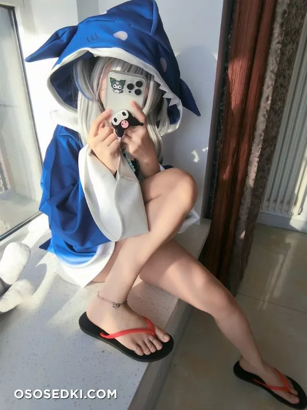 YaoYaoQwQ - Gawr Gura - Photo 3