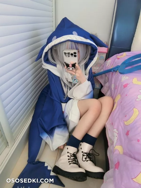YaoYaoQwQ - Gawr Gura - Photo 11