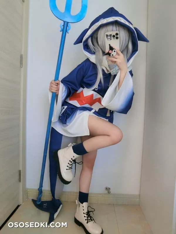 YaoYaoQwQ - Gawr Gura - Photo 17