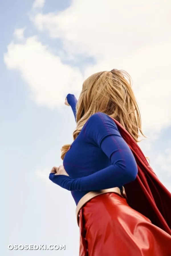 Supergirl from DCCOMICS - Photo 5
