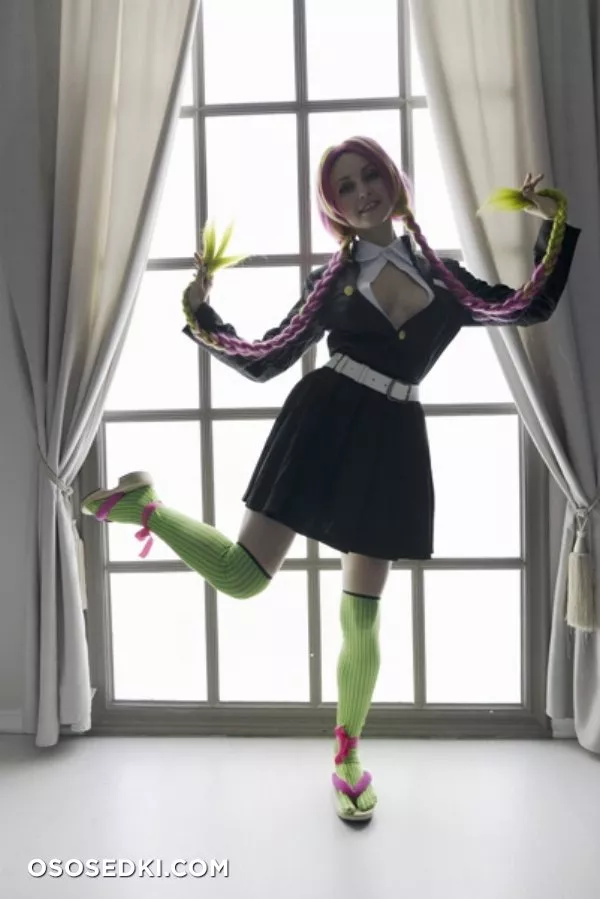 Mitsuri from Demonslayer - Photo 6