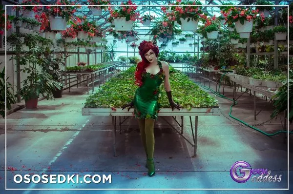 Kassandra Leigh | DC Comics | Poison Ivy - Photo 9