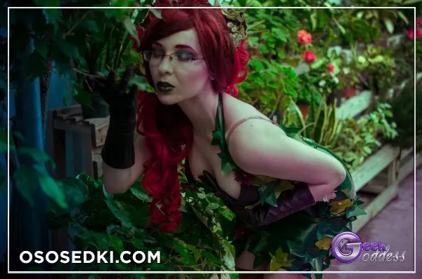 Kassandra Leigh | DC Comics | Poison Ivy - Photo 31