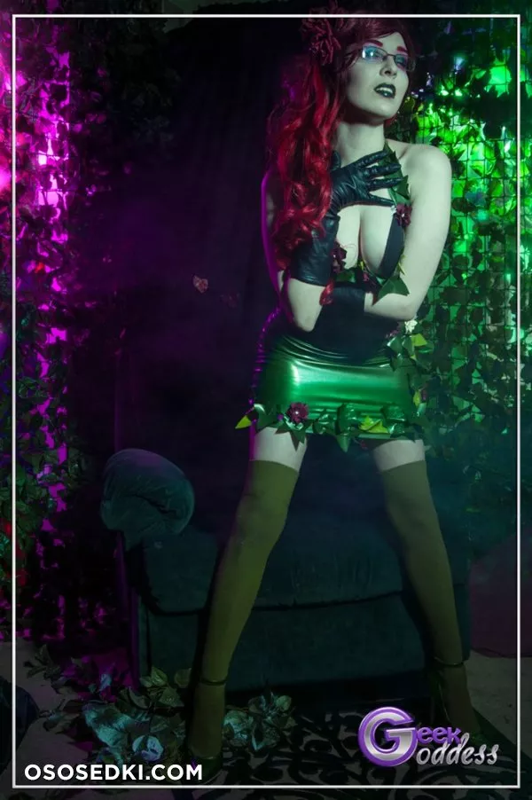 Kassandra Leigh | DC Comics | Poison Ivy - Photo 39