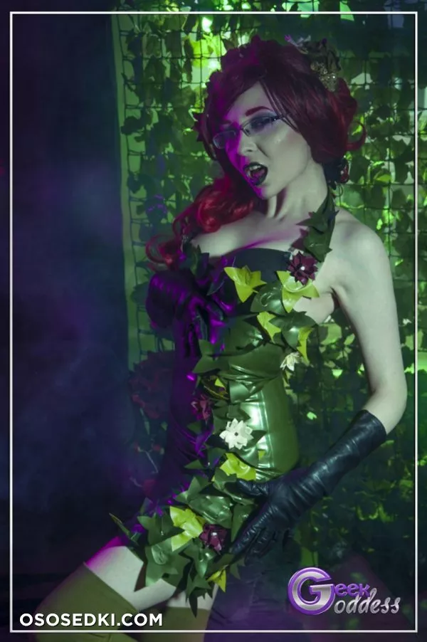 Kassandra Leigh | DC Comics | Poison Ivy - Photo 40