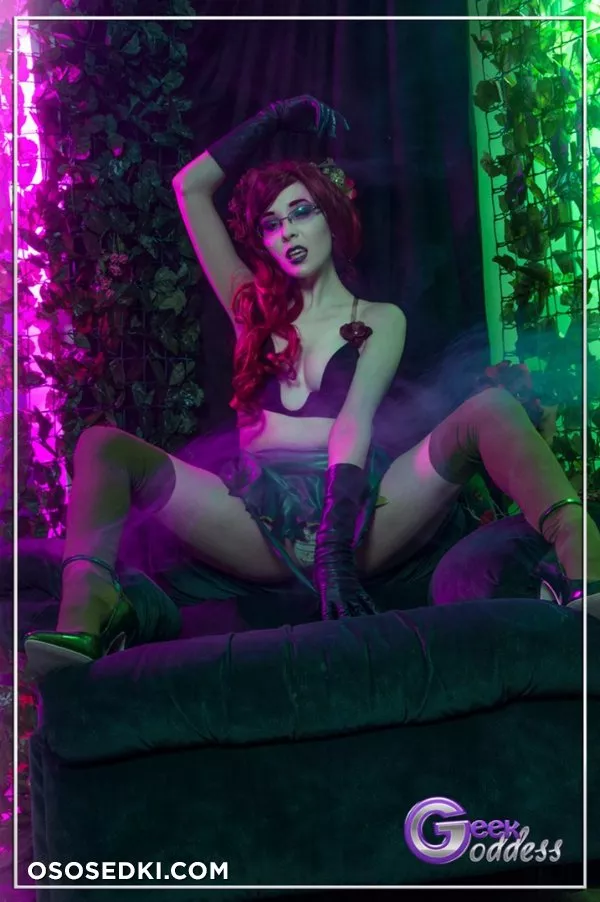 Kassandra Leigh | DC Comics | Poison Ivy - Photo 52