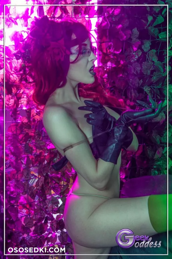 Kassandra Leigh | DC Comics | Poison Ivy - Photo 63