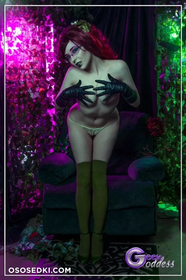 Kassandra Leigh | DC Comics | Poison Ivy - Photo 71