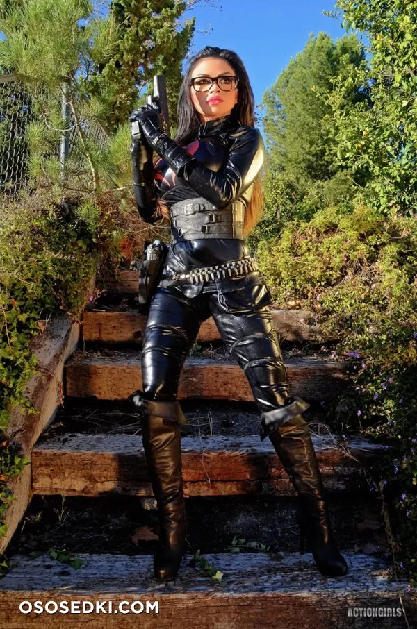 Armie Field (Armie Flores) | G.I. Joe | Baroness - Photo 3