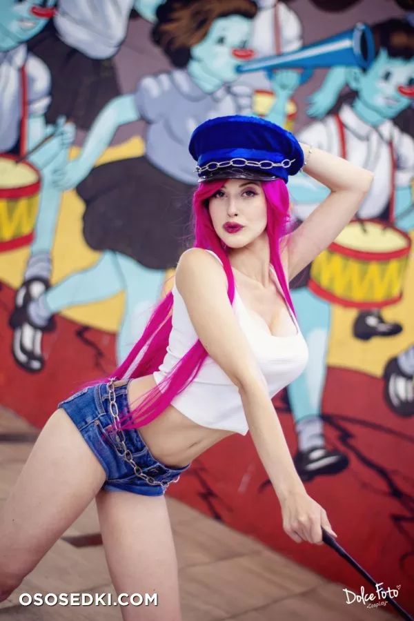- | Street Fighter | Poison - Photo 5