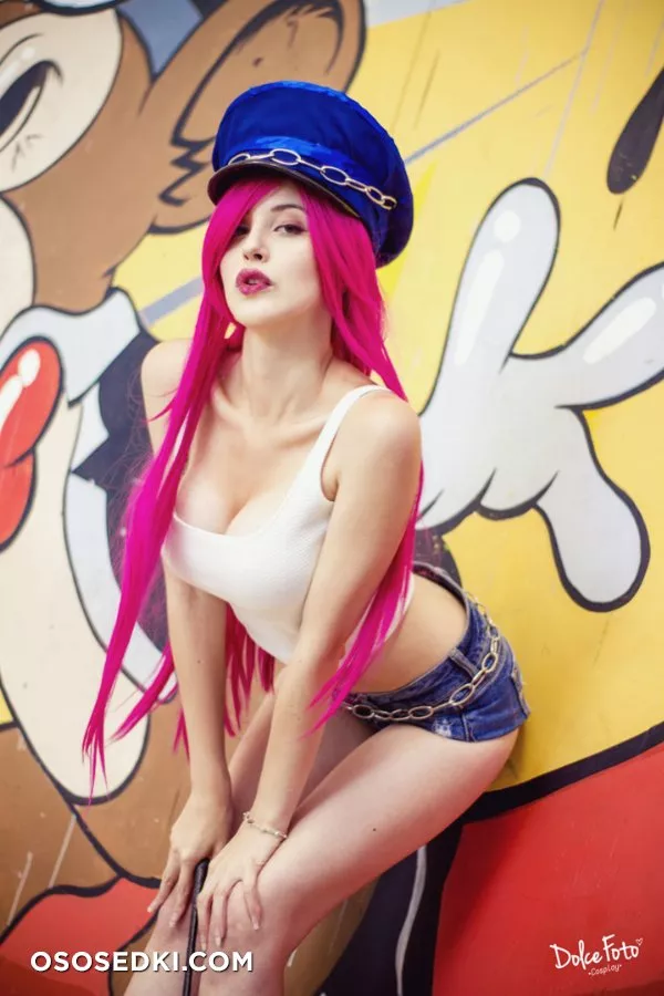 - | Street Fighter | Poison - Photo 14