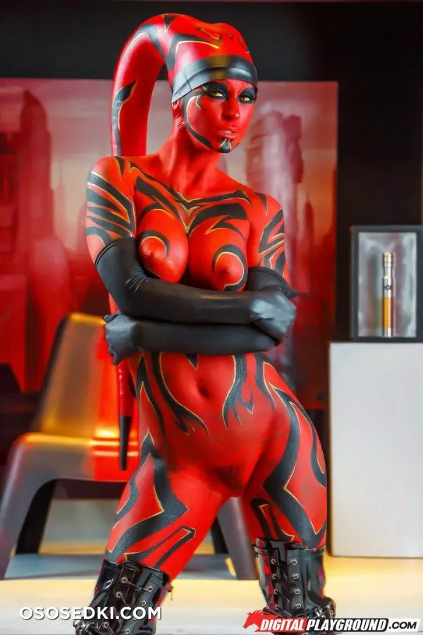 Kleio Valentine | Star Wars | Darth Talon - Photo 31
