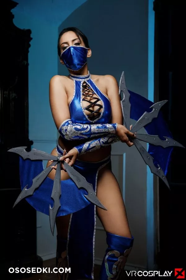Alba De Silva, Katrina Moreno | Mortal Kombat | Jade, Kitana - Photo 7