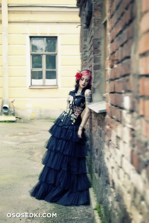 Yana Sinner - Photo 23