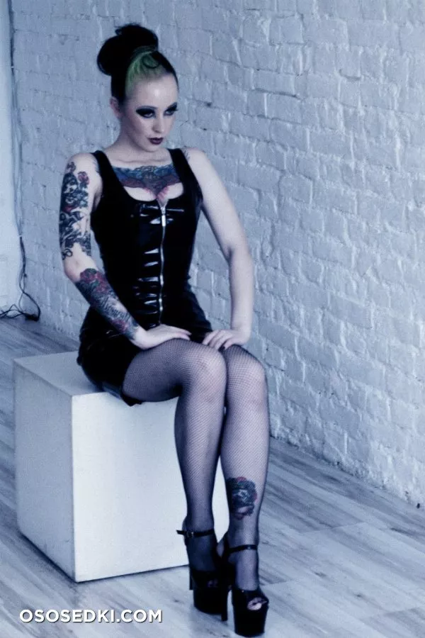 Yana Sinner - Photo 36