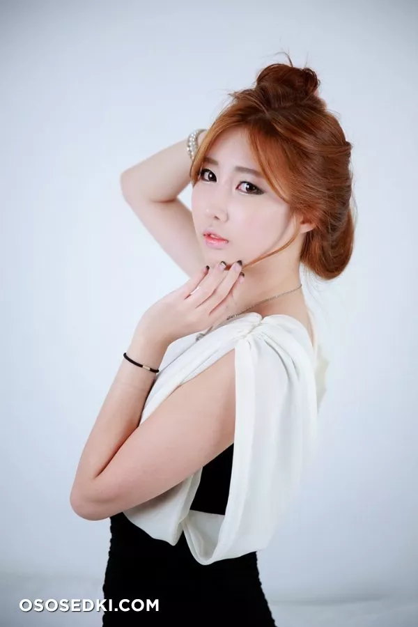 Shin Se Ha - Photo 1