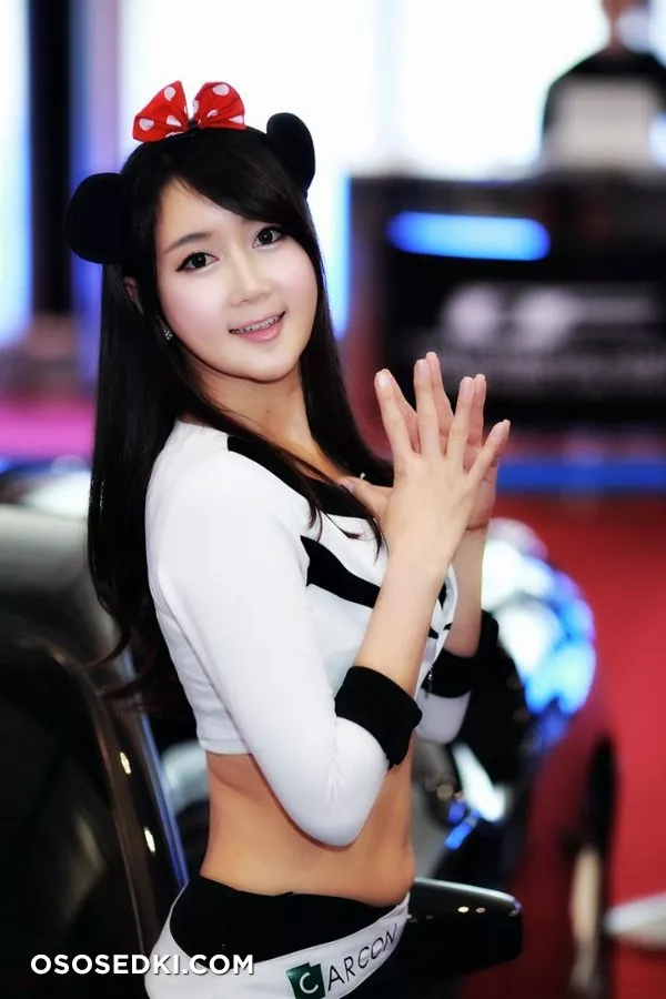 Han Chae I - Photo 13