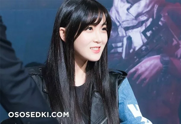 Cho Hyun-Young - Photo 2