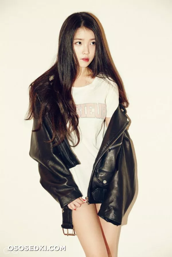 IU - Photo 34