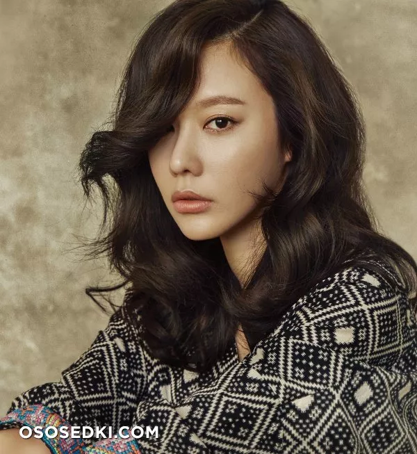 Kim Ah Joong - Photo 1