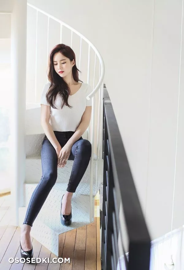 Jenny - Photo 23