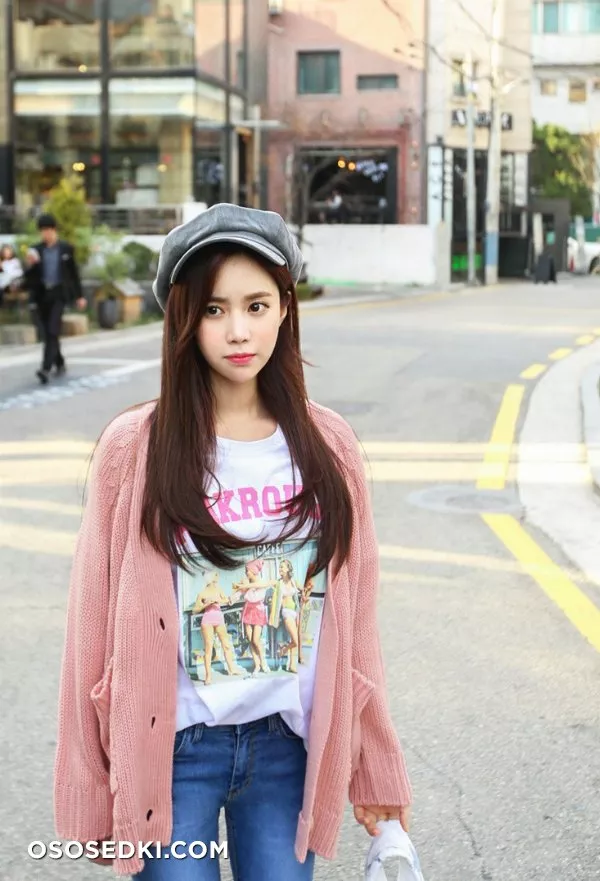 Jenny - Photo 38
