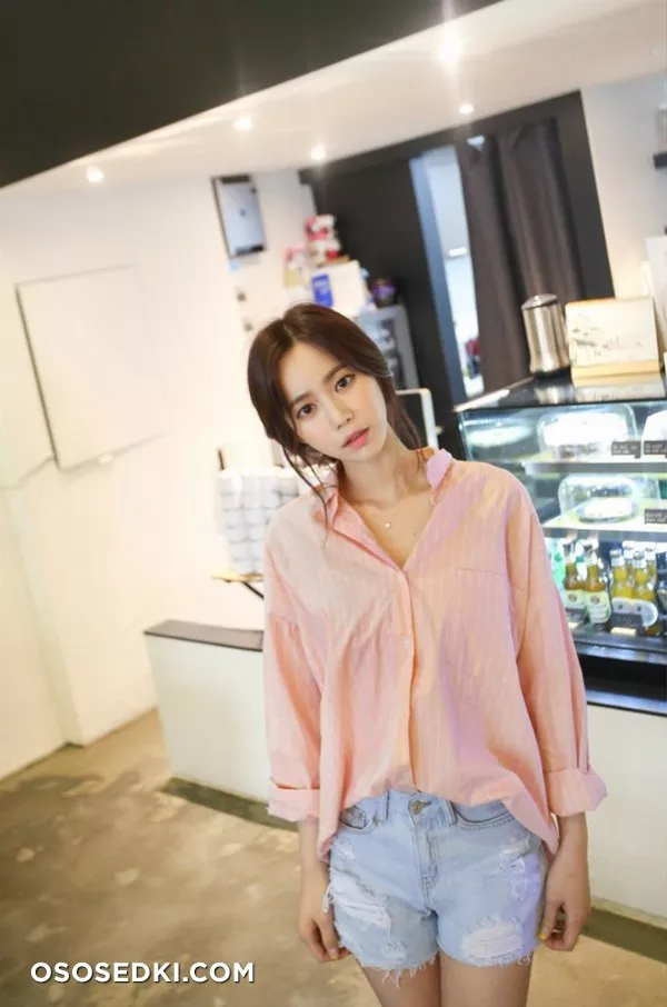 Jenny - Photo 42