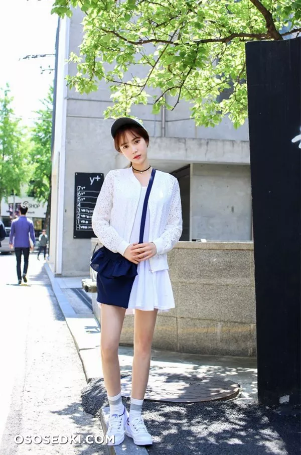Jenny - Photo 81