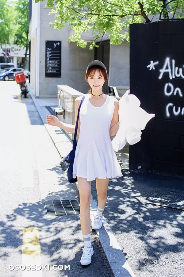 Jenny - Photo 82